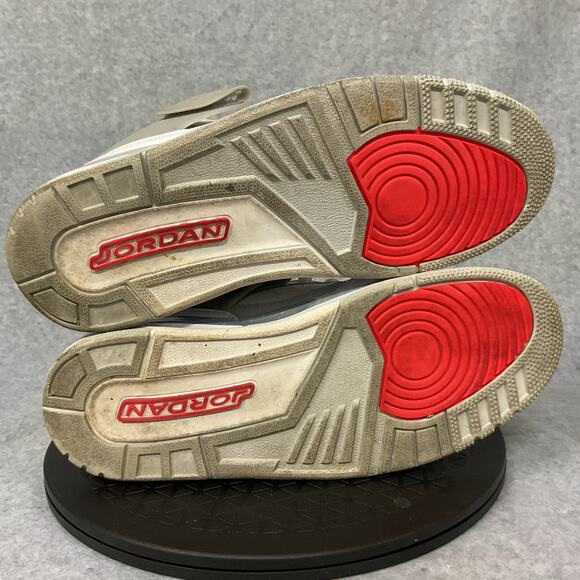 Nike Air Jordan Flight 45 Men’s Size 11 White Grey shoes - Picture 6 of 6